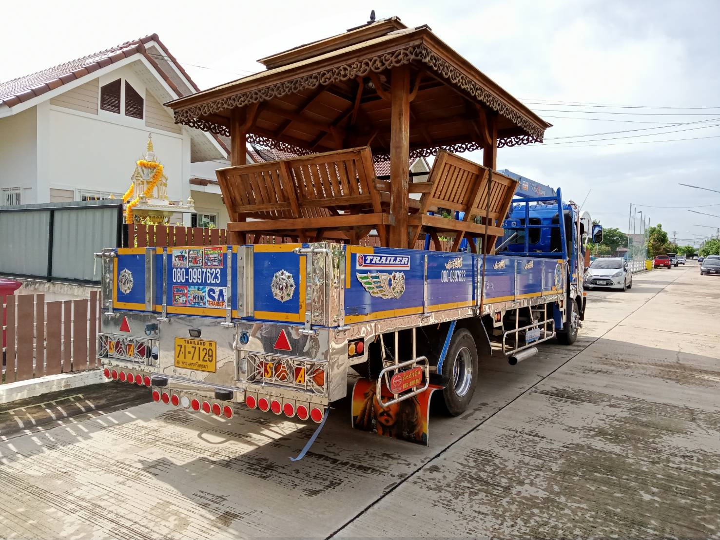 19 - https://เจมส์รถเฮี๊ยบรับจ้าง.com | เจมส์รถเฮี๊ยบรับจ้าง - ให้บริการรถเฮียบรับจ้าง เพื่อการขนย้ายสิ่งของต่างๆ ที่มีขนาดใหญ่ ให้บริการอำนวยความสะดวกได้เป็นอย่างดี บริการรถเฮียบรับจ้าง 4 ล้อ ให้เลือกอยู่หลากหลายแบบ เช่น รถเฮี๊ยบรับจ้าง 10 ตัน 3 ตัน 5 ตัน ที่พร้อมรองรับความต้องการของผู้ขนย้ายได้เป็นอย่างดี