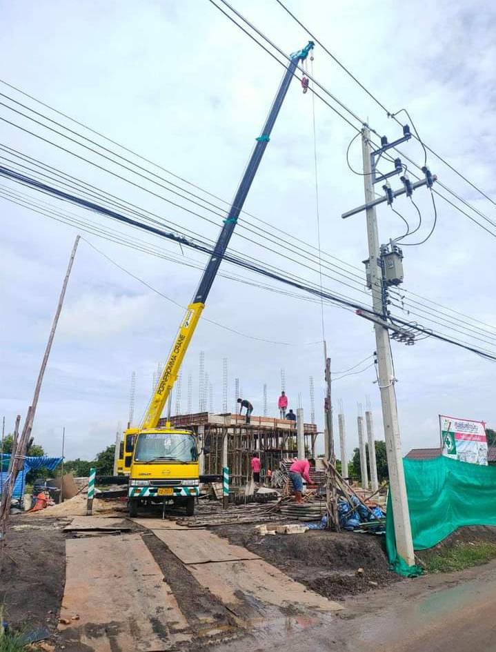 23 - https://เจมส์รถเฮี๊ยบรับจ้าง.com | เจมส์รถเฮี๊ยบรับจ้าง - ให้บริการรถเฮียบรับจ้าง เพื่อการขนย้ายสิ่งของต่างๆ ที่มีขนาดใหญ่ ให้บริการอำนวยความสะดวกได้เป็นอย่างดี บริการรถเฮียบรับจ้าง 4 ล้อ ให้เลือกอยู่หลากหลายแบบ เช่น รถเฮี๊ยบรับจ้าง 10 ตัน 3 ตัน 5 ตัน ที่พร้อมรองรับความต้องการของผู้ขนย้ายได้เป็นอย่างดี