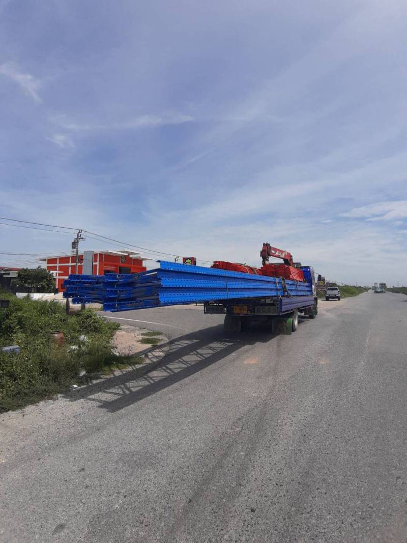 46 - https://เจมส์รถเฮี๊ยบรับจ้าง.com | เจมส์รถเฮี๊ยบรับจ้าง - ให้บริการรถเฮียบรับจ้าง เพื่อการขนย้ายสิ่งของต่างๆ ที่มีขนาดใหญ่ ให้บริการอำนวยความสะดวกได้เป็นอย่างดี บริการรถเฮียบรับจ้าง 4 ล้อ ให้เลือกอยู่หลากหลายแบบ เช่น รถเฮี๊ยบรับจ้าง 10 ตัน 3 ตัน 5 ตัน ที่พร้อมรองรับความต้องการของผู้ขนย้ายได้เป็นอย่างดี